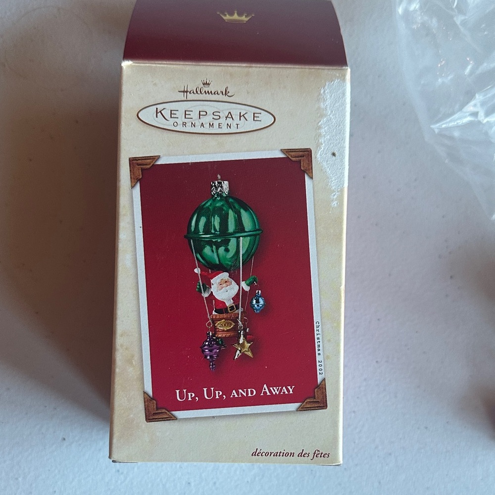 Hallmark Keepsake Ornament - Green and Red Balloon